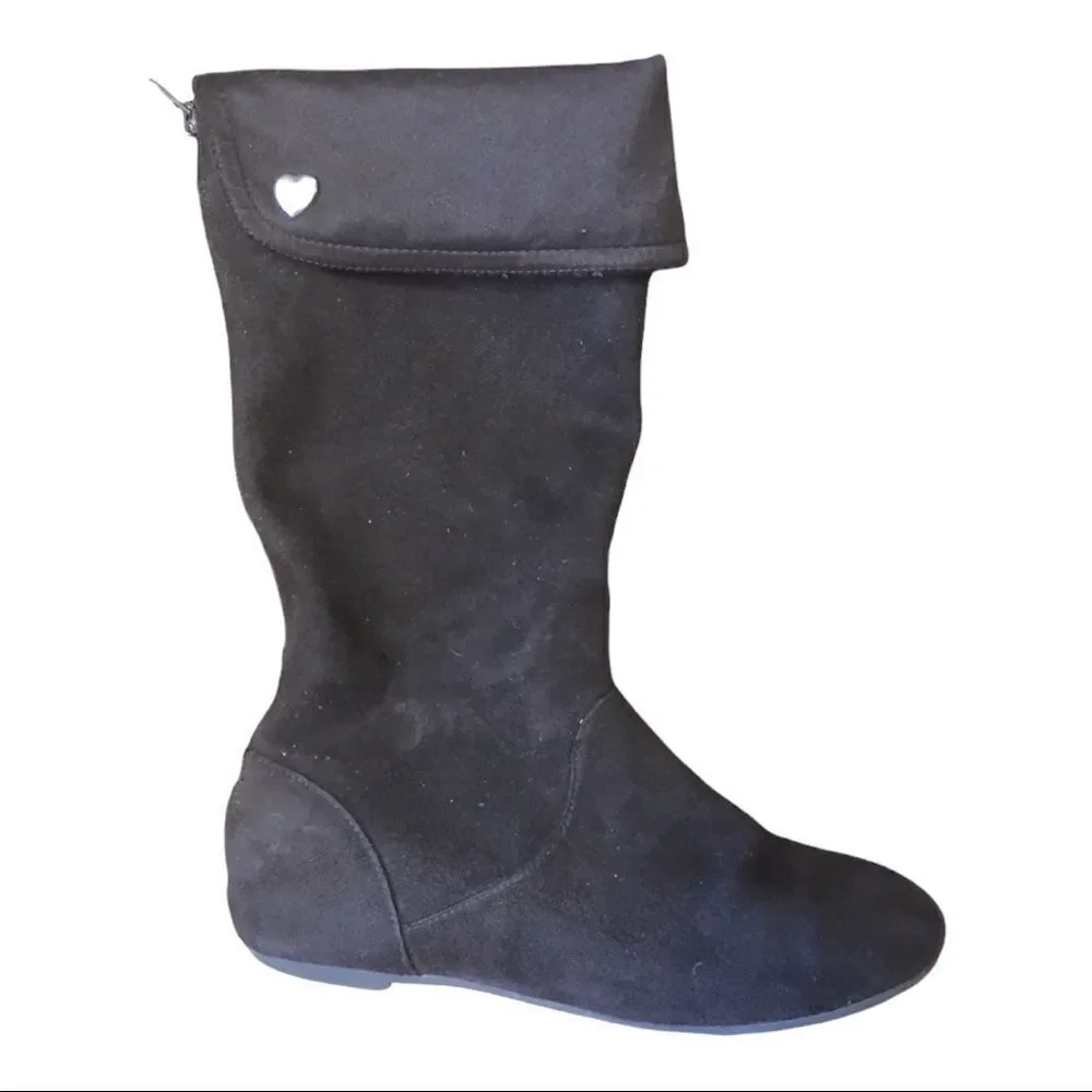 Little girl black suede over the knee boots.